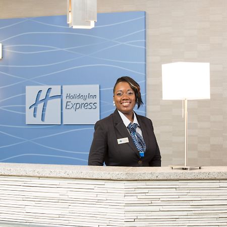 Holiday Inn Express Moline - Quad Cities Area By Ihg Екстериор снимка